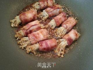 培根金针菇卷的做法步骤：7