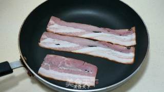 荷美尔培根三明治的做法步骤：2