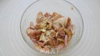 【滋味鸡肉烤串】的做法步骤：3