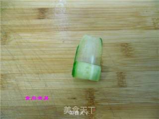 黄瓜胡萝卜卷的做法步骤：6