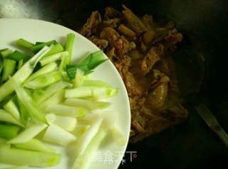 炒腊鸡的做法步骤：9