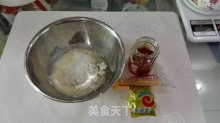咸香酥条的做法步骤：1