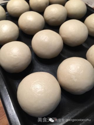 豆沙蛋黄酥的做法步骤：16