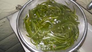 酸辣海带丝的做法步骤：4