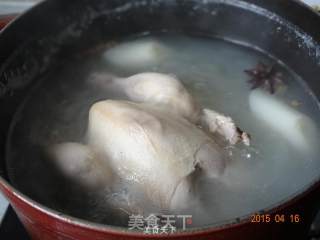 清汤童子鸡的做法步骤：2