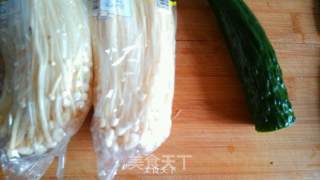 凉拌金针菇的做法步骤：1