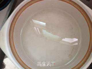 酸酸甜甜红薯菠萝汤的做法步骤：3