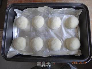 酸奶小面包的做法步骤：4