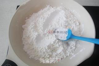 大白棉花糖的做法步骤：2