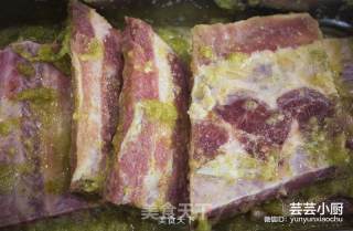 【芸芸小厨】烤排骨——烧烤的做法步骤：2