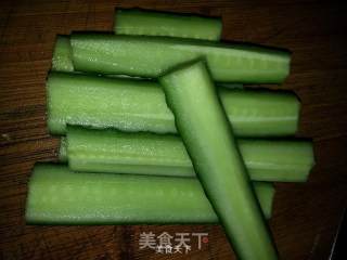 凉拌海蜇丝的做法步骤：2