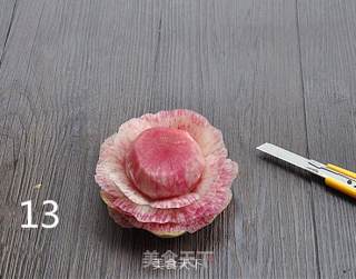 雕刻萝卜花让你的菜肴锦上添花的做法步骤：13