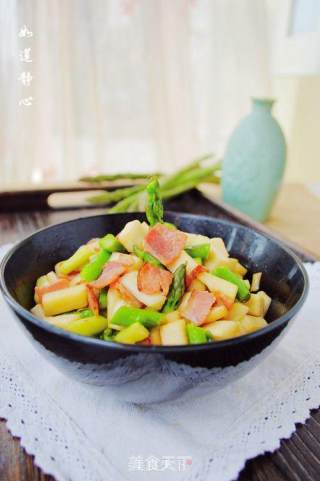 【培根“美”味“大”不同】—培根芦笋炒茭白的做法步骤：10