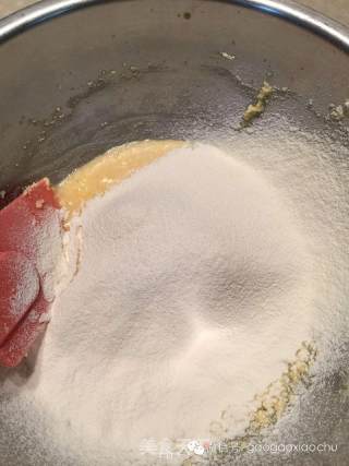 值得期待---蔓越莓麦芬的做法步骤：4