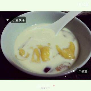 牛奶炖花胶的做法步骤：3