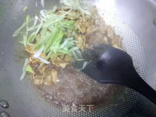 简单美味传统名菜经典之：三河小炒（又名 七彩小炒）的做法步骤：7