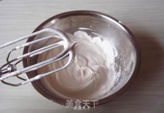 【蔓越莓戚风】的做法步骤：8
