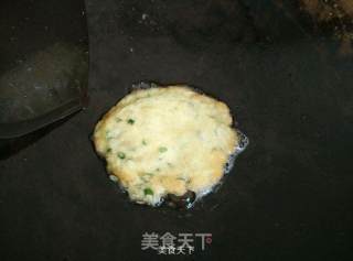 火腿葱煎蛋的做法步骤：4