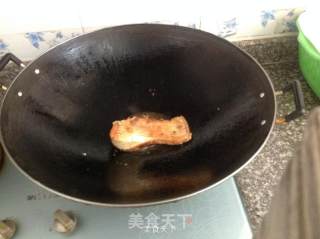 蕃茄煮鲩鱼腩的做法步骤：4