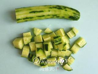 黄瓜纳豆的做法步骤：2