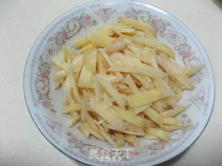 泡姜炒鸡心的做法步骤：3