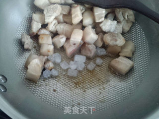 春笋红烧肉（详细步骤版）的做法步骤：7