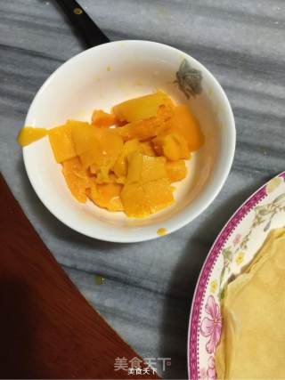 芒果班戟的做法步骤：7