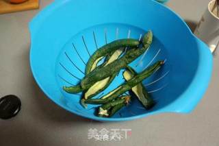 黄瓜泡菜的做法步骤：1