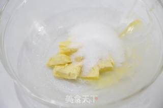 鲜奶油蛋糕（浓郁的奶油芳香）的做法步骤：3