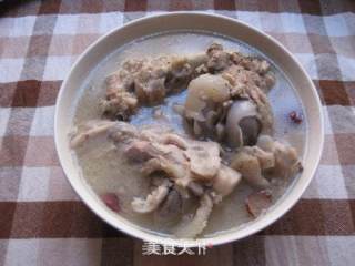 在家做的火锅，方便又好吃，我们一家可饱口福了！的做法步骤：5