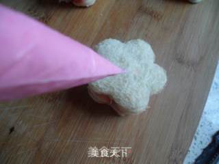 糖霜花儿吐司的做法步骤：11