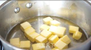 法式热巧冰淇淋泡芙的做法步骤：1