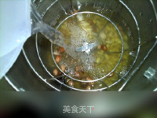 咸花生豆浆的做法步骤：7