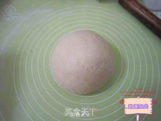奶酥面包--面包机也能做出的美味面包的做法步骤：4