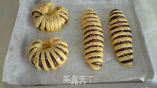 豆沙毛毛虫面包的做法步骤：14