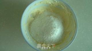 椰蓉面包的做法步骤：2