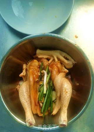 简单豉油鸡的做法步骤：2