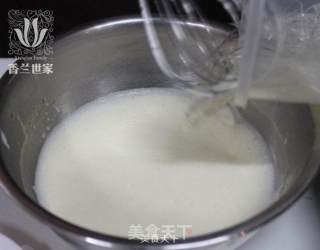 [香兰世家]丝滑草莓布丁 爱上布丁从它开始的做法步骤：4