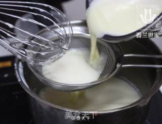 [香兰世家]丝滑草莓布丁 爱上布丁从它开始的做法步骤：5