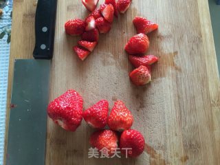 草莓椰奶冻的做法步骤：3