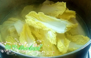 一次过做三餸一汤之～～排骨豆腐汤娃娃菜的做法步骤：7