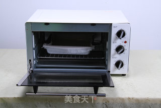 舌尖上的青涩风情——抹茶蛋糕卷的做法步骤：20