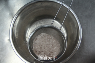 充满爱意的甜品——提拉米苏的做法步骤：3