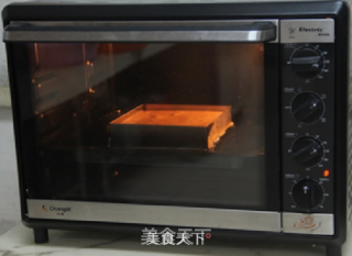充满爱意的甜品——提拉米苏的做法步骤：11
