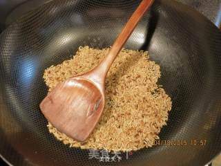 自制玄米茶的做法步骤：3