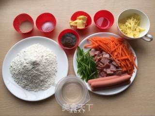 花边培根披萨的做法步骤：1