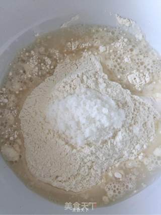豆沙面包的做法步骤：1