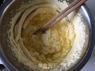 香蕉核桃蛋糕的做法步骤：5