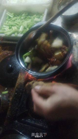 鸡公煲干锅做法的做法步骤：7