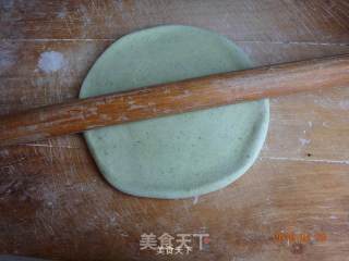 健康营养蔬菜绿面条手擀面的做法步骤：5
